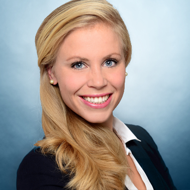 Dr. Vivica von Weichs